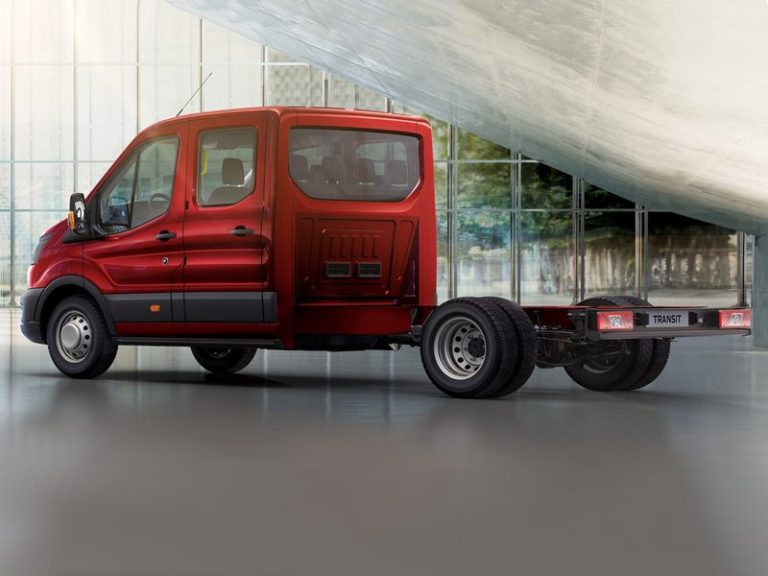 ford-transit-chassis-double-cab-2019