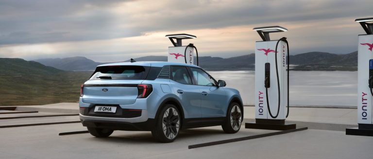 nuovo-ford-explorer-blu