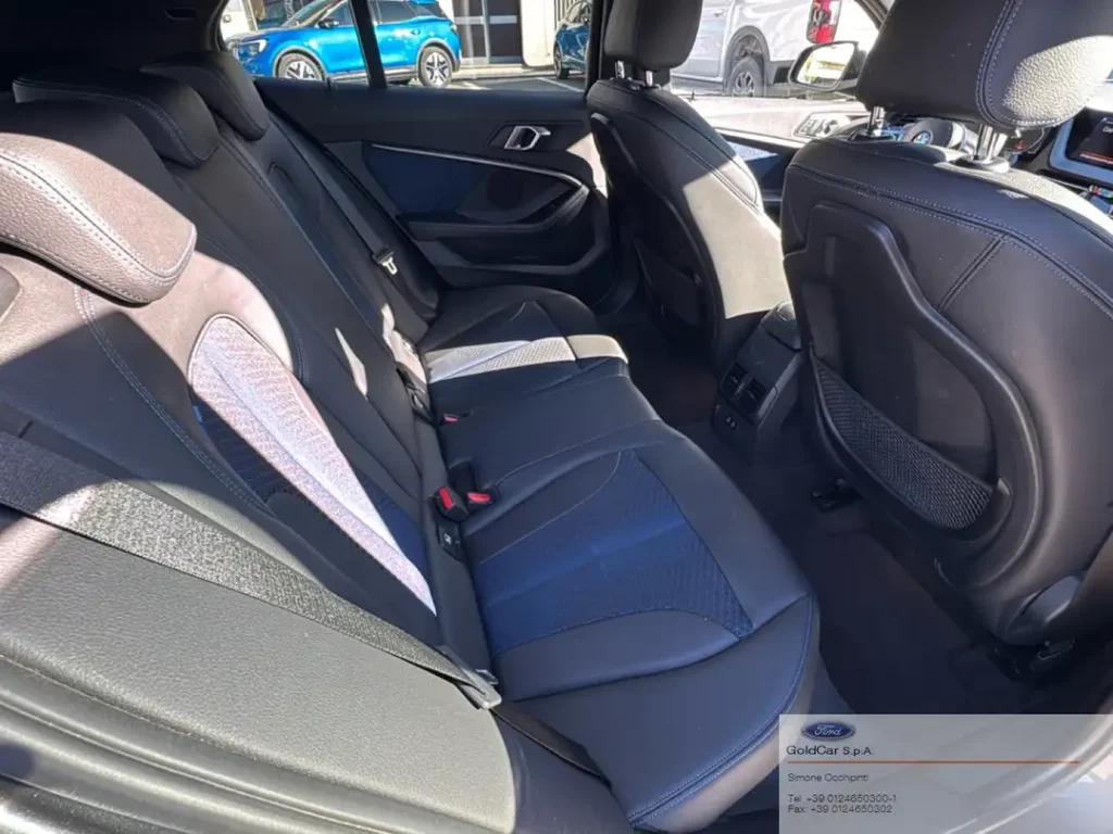 BMW 118 118d 5p. Msport