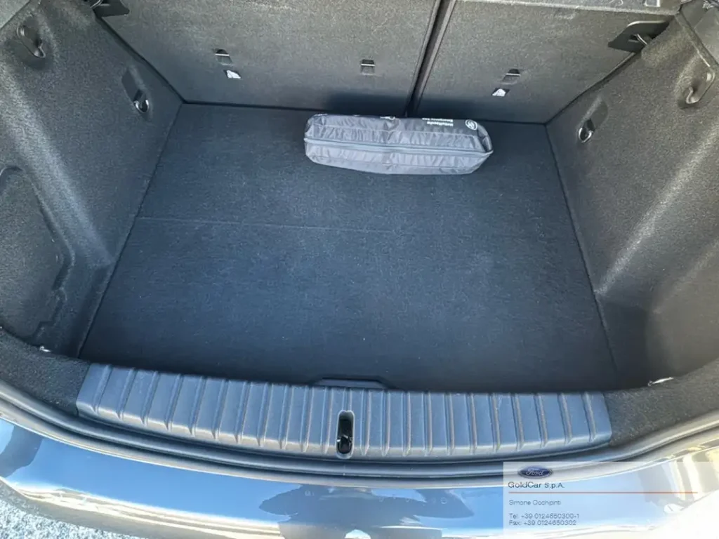 BMW 118 118d 5p. Msport